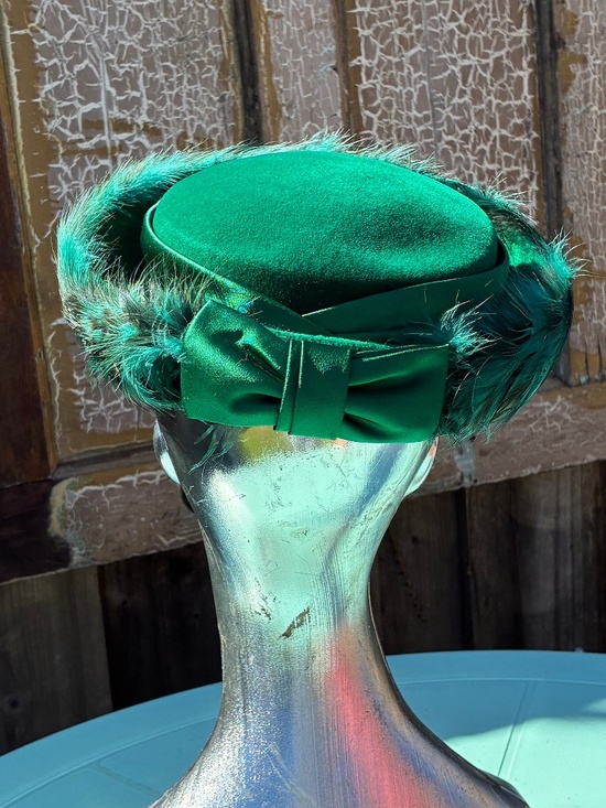 Vintage Feather Hat main image 5